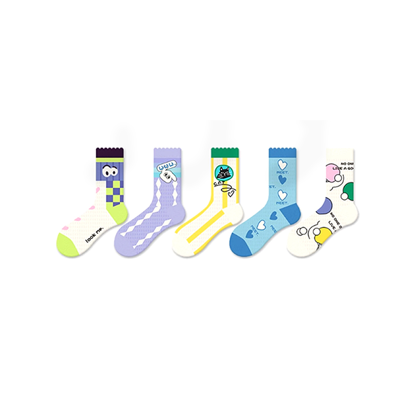 Calcetines creativos para mujer con patrón geométrico de dibujos animados