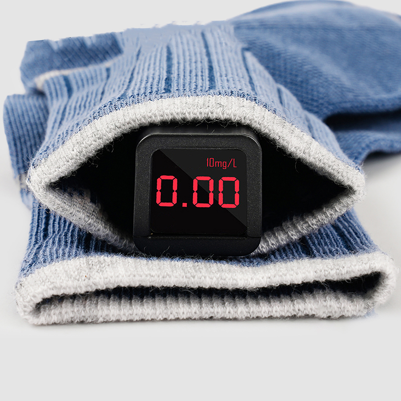 Calcetines deportivos medianos de algodón de fibra larga con propiedades antibacterianas de grado 10A para niños