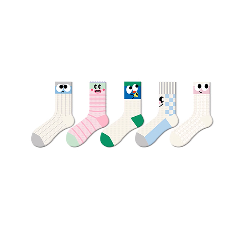 Lindos calcetines de malla de dibujos animados con estampado de media pantorrilla para mujer